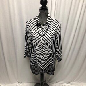 Alfred Dunner Blouse Womens Size 12 Black White Geometric Button Up Shirt